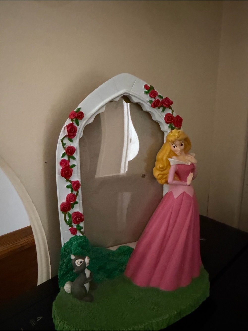 Vintage Disney Store Sleeping Beauty Aurora Photo Frame
